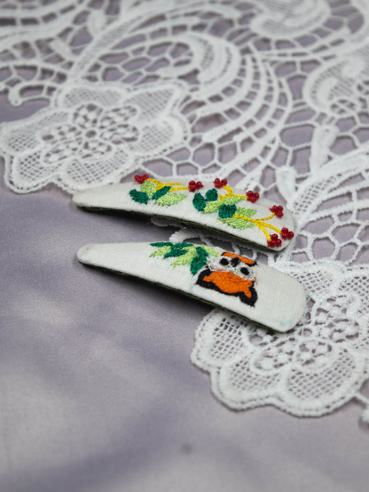 Hand Embroidered Clips (Variation 26)