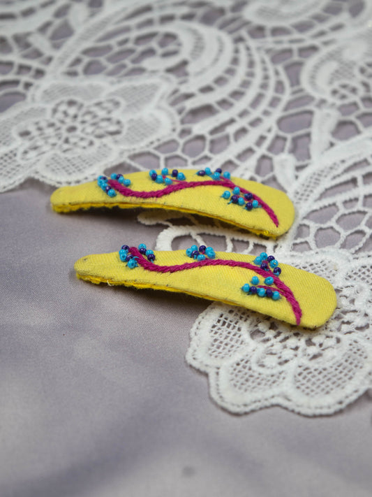 Hand Embroidered Clips (Variation 5)