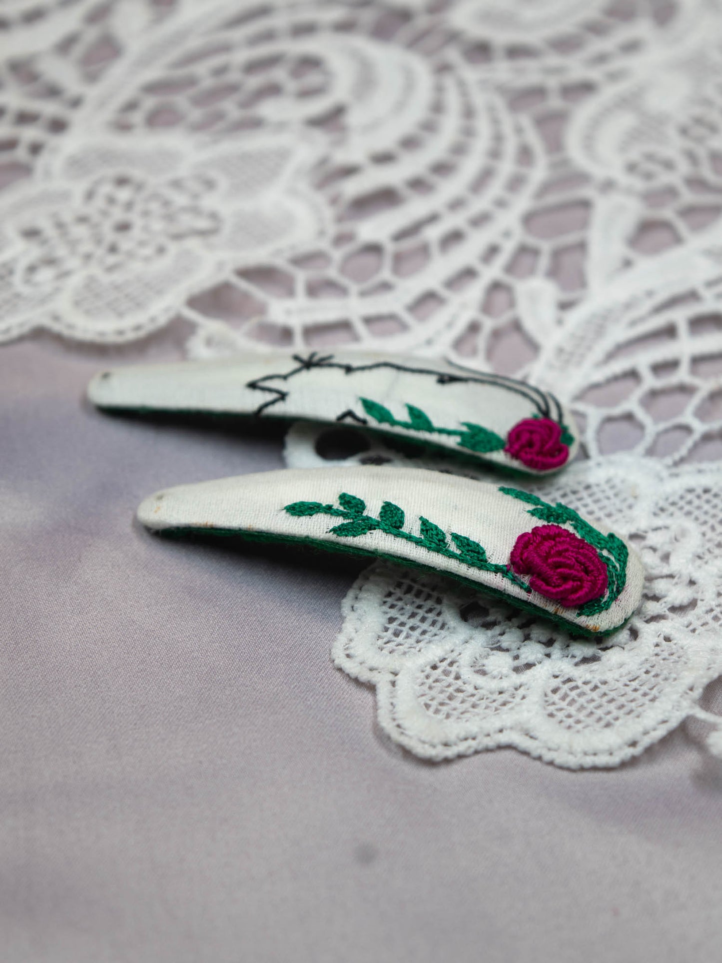 Hand Embroidered Clips (Variation 54)