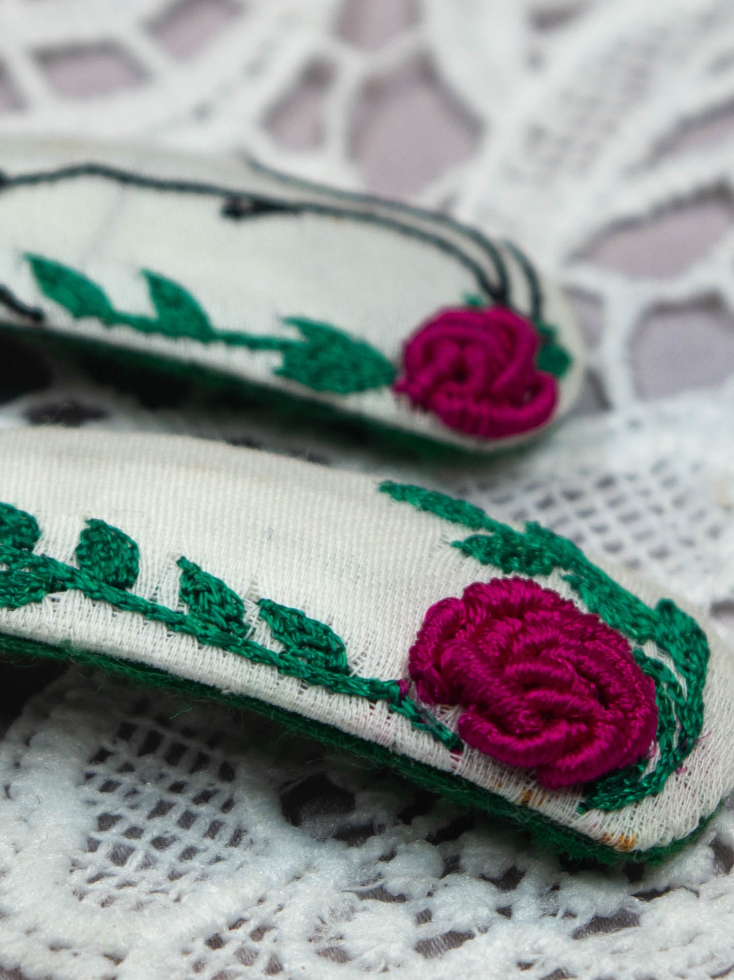 Hand Embroidered Clips (Variation 54)