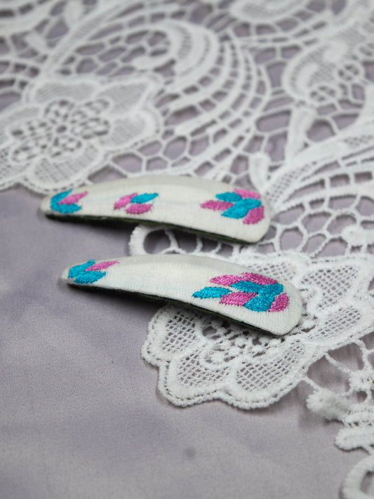Hand Embroidered Clips (Variation 78)