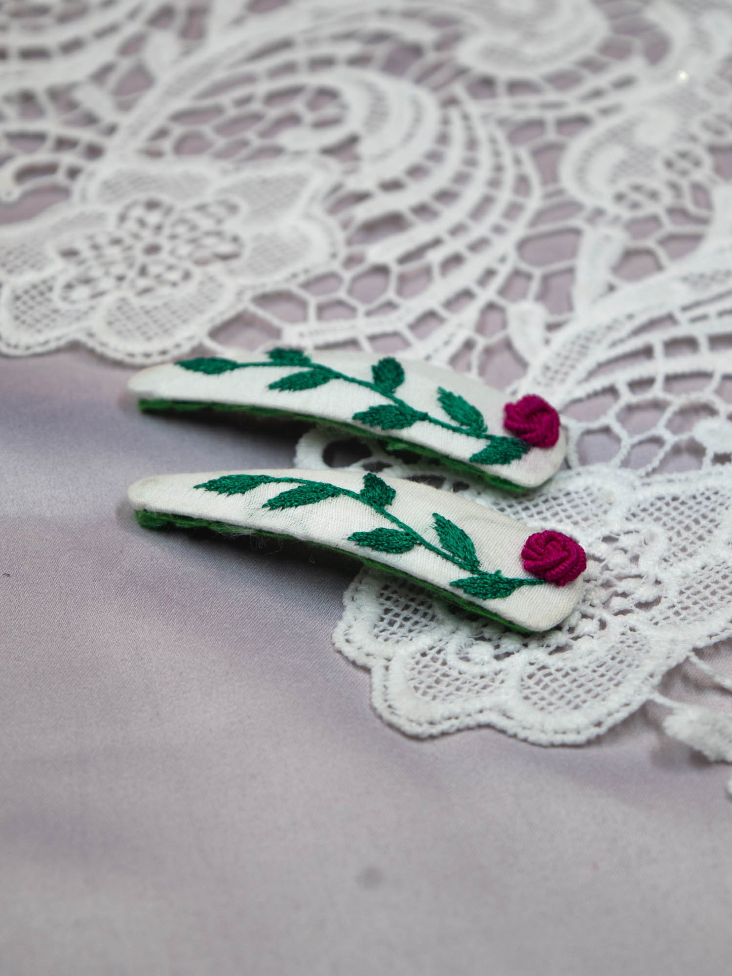 Hand Embroidered Clips (Variation 76)